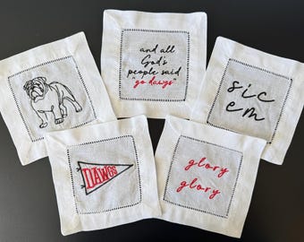 Servilletas de cóctel bordadas de la UGA, juego de 4 / Servilletas de los Georgia Bulldogs / Servilletas con monograma personalizado / Ideales para el día del partido / Regalo perfecto para la previa del partido
