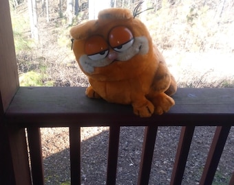 Peluche vintage de Garfield sentado de 1981 de 11,5 pulgadas