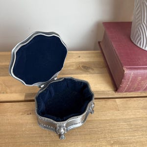Lions Head & Paw Feet Pewter Jewelry Box blue velvet lining trinket container hinged lid vintage silver tone 6" wide