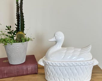 Vintage Majolica Style White Duck Tureen with Lid – Made in Japan Serving Dish