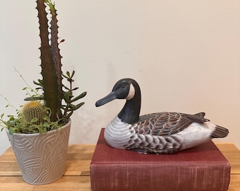 Señuelo de ganso canadiense de madera tallado a mano / Artículos de colección Wild N Free, decoración rústica para cabaña