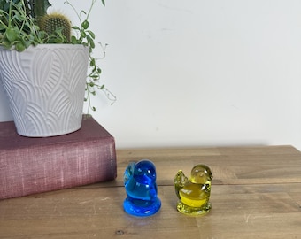 Signed Leo Ward Art Glass Bird | Bluebird or Canary Figurine, Terra Studios Hand Blown
