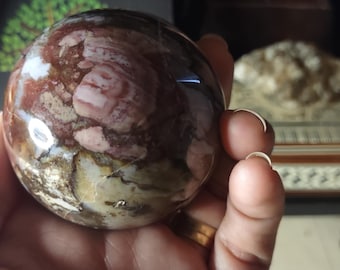 Oceaanjaspisbol | Orbiculair jaspis verzamelaarsexemplaar (95 mm)