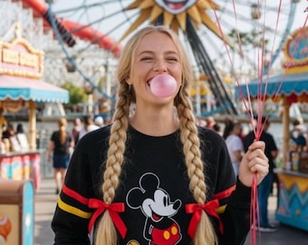 Lote de dos sudaderas Disney de Mickey Mouse.