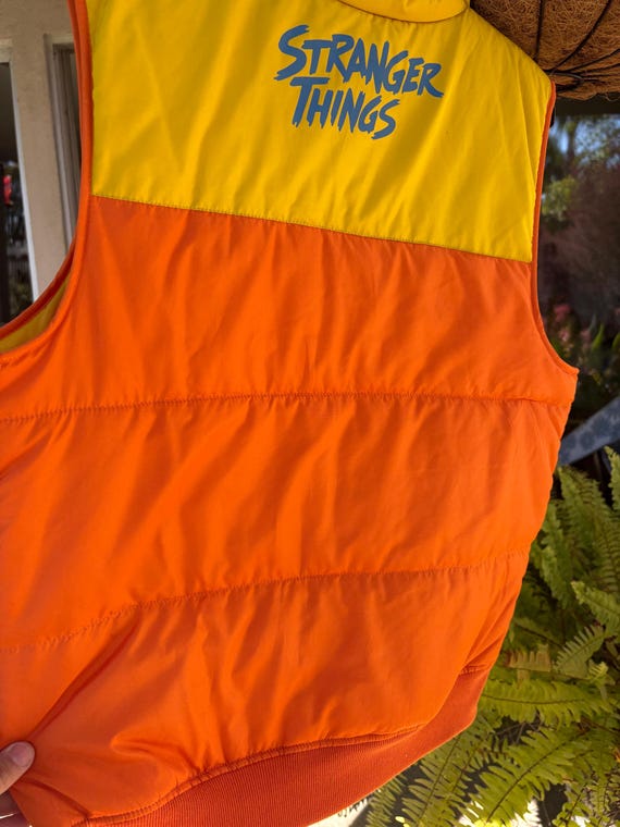STRANGER THINGS Orange Vest - image 4