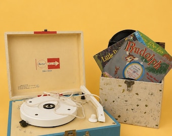 Tocadiscos antiguo Caja de discos antiguos Discos antiguos Discos de Disney Discos de Elvis