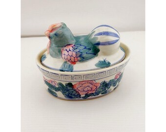 Vintage Chinees porseleinen kip op nest uit de jaren 70-80. 5,5" hoog