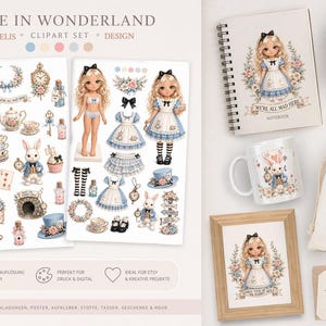Könnte beinhalten: Alice im Wunderland-Themen-Cliparts und Merchandise. Enthält Illustrationen von Alice, einem weißen Kaninchen, Teetassen und Spielkarten. Die Waren umfassen ein Notizbuch, Tassen, einen Beutel und einen gerahmten Druck. Der Text "WE'RE ALL MAD HERE" ist sichtbar.