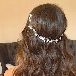 Bridal headpiece Pearl crystal bride headband, White flower bridal crown, Wedding head piece, pearl vine bridal crown, pearl bridal hairband