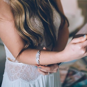 Arm cuff Bracelet, Silver Wedding Bracelet, Bridal Jewellery, Bridal Zirconia bracelet, Bride bangle bracelet, Bridal Cuff bracelet jewelry