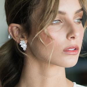 Bridal Earrings, Silver Bridal Jewelry, Cluster Earrings, Cubic zirconia Earrings, Modern Crystal Stud Earrings, Drop Earrings, Big earrings