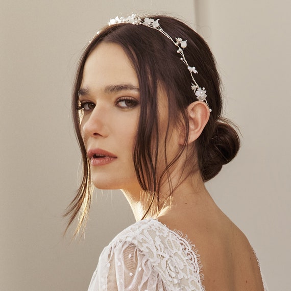 White & silver floral bridal hairpiece, never worn Natalia, Romantic floral pearl wedding headpiece – Bella-Tiara main image 4