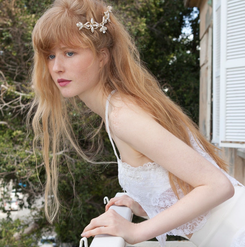 Bridal Headpiece, Boho bride crown, Gold hair comb, Pearl headpiece, Side hair comb, Statement Boho headpiece, Wedding Crown for the bride image 6