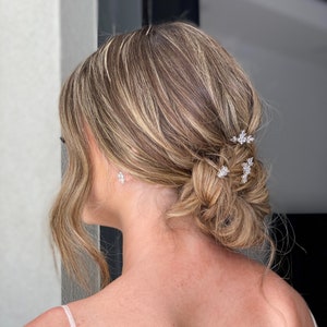 Zirconia hair clips, Bridal hair pins, Gold Crystal hair accessories, Mini tiara, tiara ensemble bijoux marriage, Strassperlen haare braut image 8