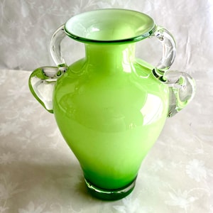 Stunning Vintage Art Glass Vase - Lime