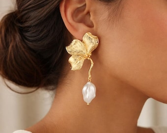 Pendientes colgantes de perlas y flores doradas en aleación de zinc, elegantes, chic, románticos y modernos para mujer.