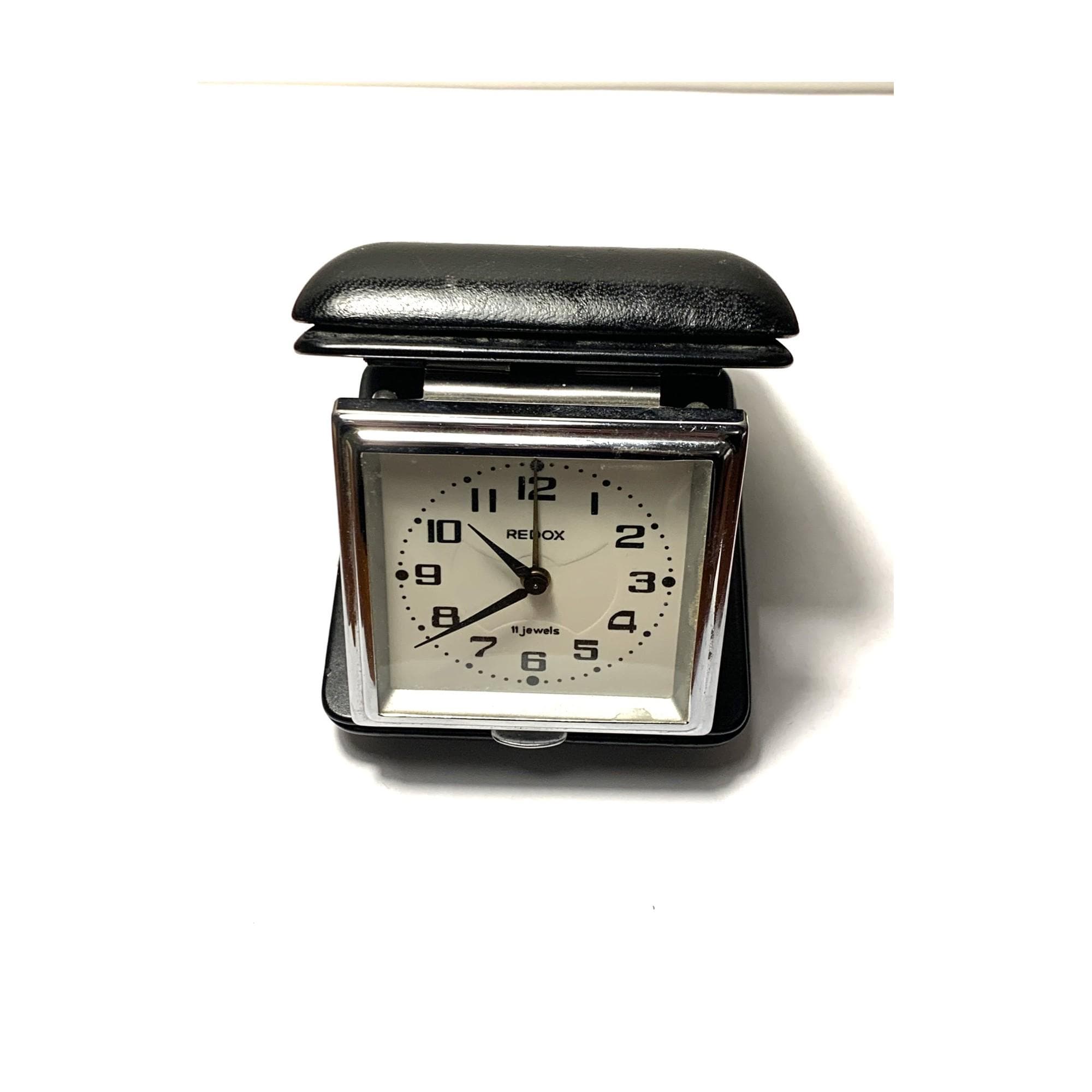 Réveil JAZ Discreto 60s : Une Sublime Horloge Mécanique