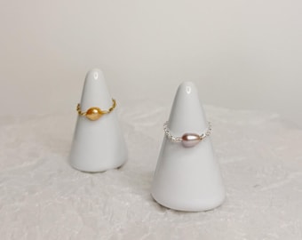 Baroque Pearl Chain Ring, Natural Lavender Peach Freshwater Jewelry, Gold Silver Stacking ring