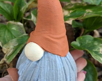 Mini Gardening Gnome décor, Paint your your gnome, Valentine gnome