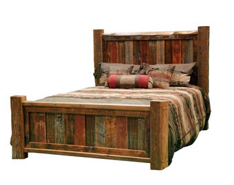 ファームハウス風クイーンサイズベッドフレーム、無垢材プラットフォームベッドフレーム、ヘッドボード付きカスタムベッドフレーム、キングサイズベッドフレーム、手彫りベッドフレーム