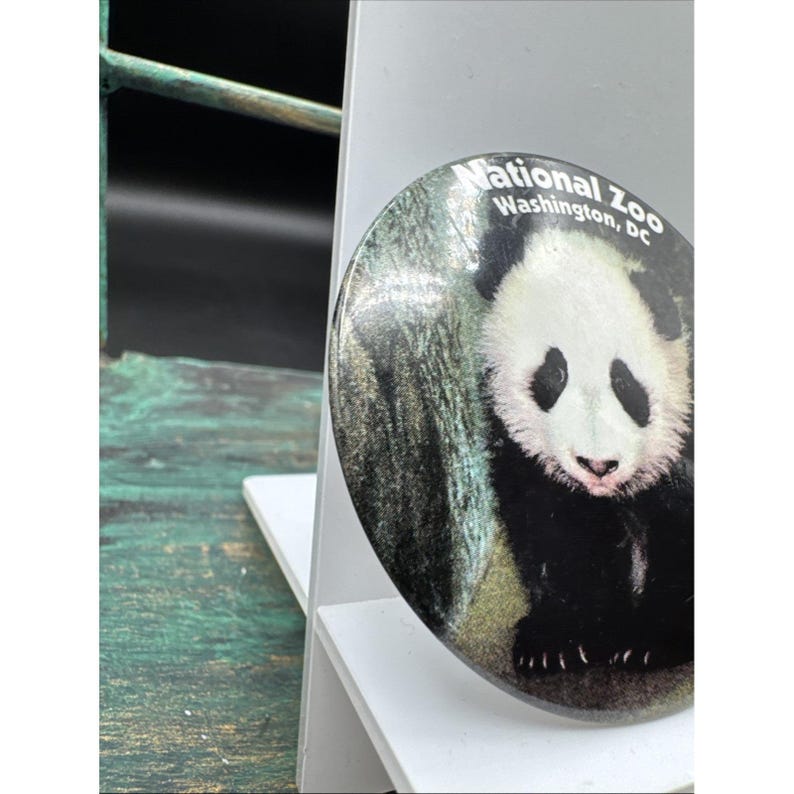 Jhdx Rare National Zoo in Washington DC Souvenir Button Featuring Panda Bear ...