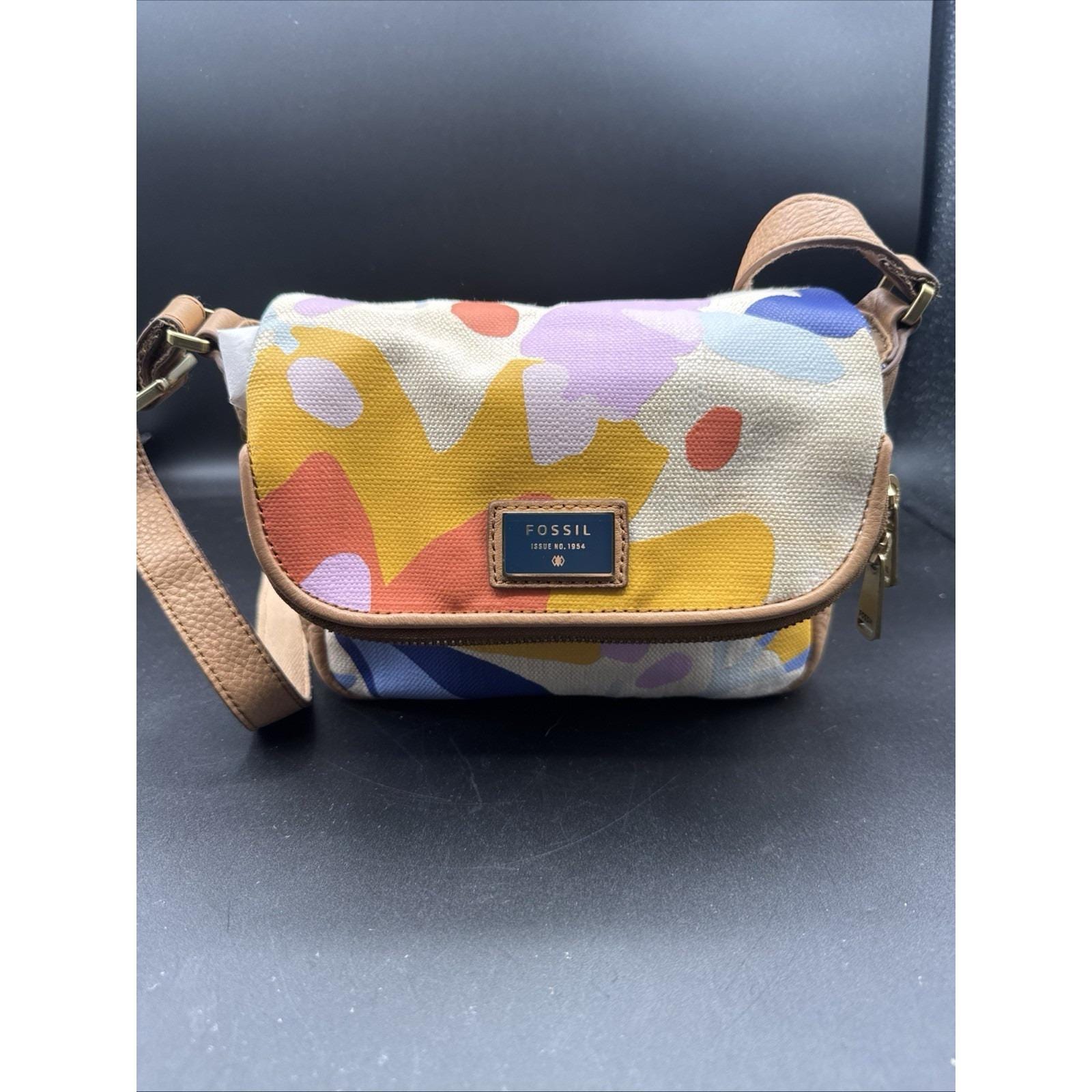 LKNW Fossil Floral Applique Backpack Bag & Wallet Set Cut Out Leather Fossil Floral Bag - Etsy Canada main image 3