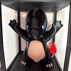 Charmander Pokémon Desk Decor – Anime Gift for Gamer – Gaming Room Setup Decor – Window Display Figure bild 3