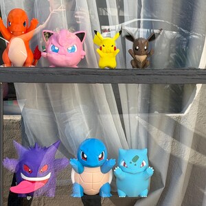 Charmander Pokémon Desk Decor – Anime Gift for Gamer – Gaming Room Setup Decor – Window Display Figure bild 12