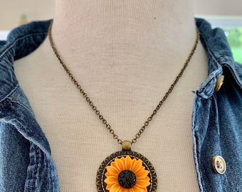 Sunflower Necklace, 3D sunflower pendant, boho jewelry