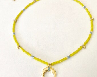 Yellow beaded choker, boho chic necklace, bohemian jewelry