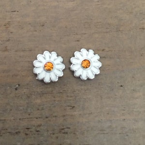 Daisy Earrings, Daisy Stud Earrings, White Yellow Daisies, Flower Girl Gift