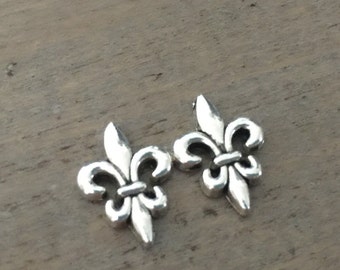 Fleur de Lis Stud Earrings, small silver earrings, NOLA, Saints earrings