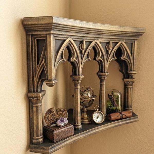 Estante esquinero estilo catedral gótica - Altar de pared para cristales y objetos curiosos, decoración oscura para el hogar
