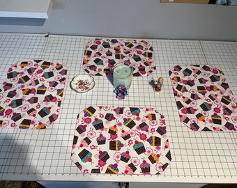 Reversible Cupcake Placemats (Set of 4)