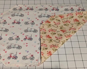 Reversible Romantic Bikes with Flowers Placemats (Set of 6)