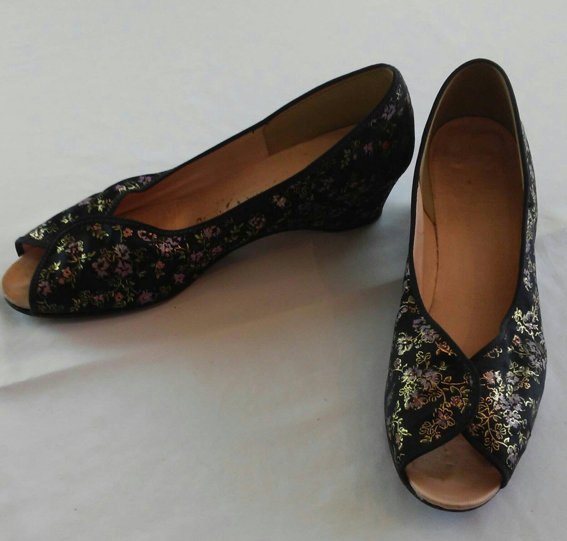 Vintage Black Floral Brocade House Slippers With Wedge Heels