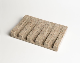 Jabonera marrón / Accesorio de baño hecho a mano / Jabonera minimalista / Organizador de encimera moderno / Listo para regalar / Decoración del hogar lista