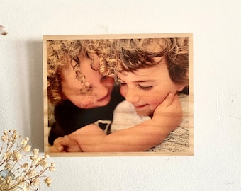 Blocco portafoto personalizzato in legno di pino, ricordo rustico di famiglia.