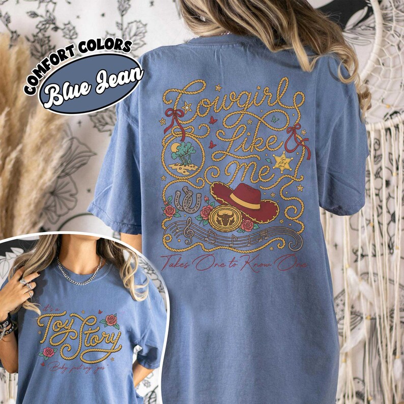 Camiseta retro de Jessie de Toy Story, colores cómodos a doble cara, camiseta estilo vaquera, camiseta vintage con estampado western, regalo para fans de Disney con estampado frontal y trasero. imagen 5