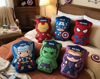 Oreiller de remise des diplômes super-héros personnalisé pour enfants, coussin en peluche personnalisé style Avengers, cadeau personnage héros pour décoration de chambre de garçon
