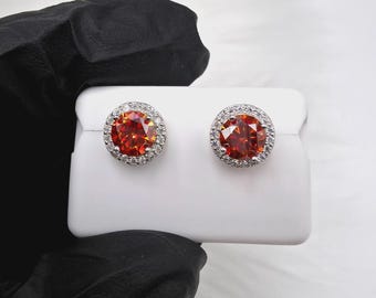 Pendientes de botón de moissanita roja en plata de ley 925 - Redondos con halo - Color rubí