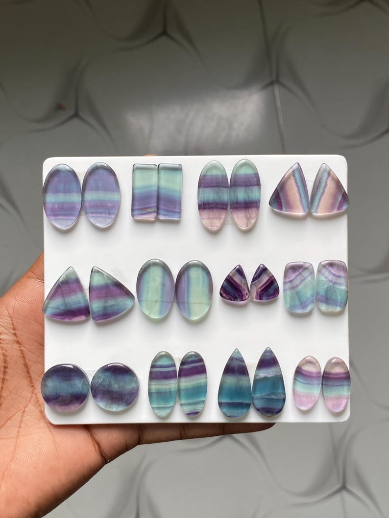 Coppia di cabochon di fluorite verde naturale, pietre di fluorite abbinate per la creazione di gioielli, fornitura per ciondoli con avvolgimento in filo metallico immagine 2