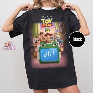 Disney Pixar Toy Story 5 Shirt, Lilypad Toy Story Comfort Colors Shirt, Woody Buzz Lightyear Lilypad Shirt, Disney Movie Characters Tee Bild 3