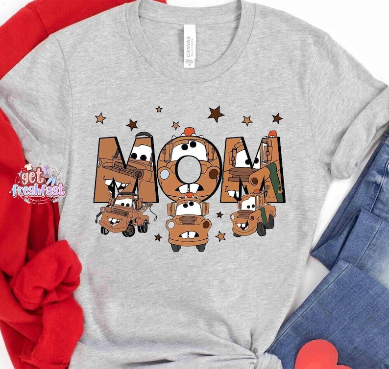 Custom Name Disneyland Pixar Cars Characters Group Shirt, Personalized MC Queen Tow Mater Sally Tee, Disneyland Family 2026 Matching Shirt bild 3