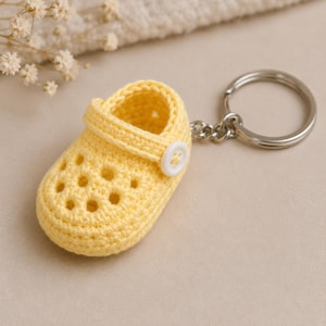 Crochet Baby Crock keychain