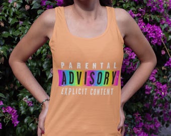 Advertencia para padres: Contenido explícito. Camiseta sin mangas / Advertencia gráfica sobre arcoíris.