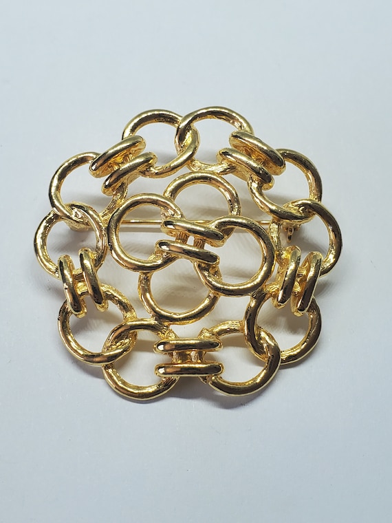 Gold Tone Round Chain Link Brooch