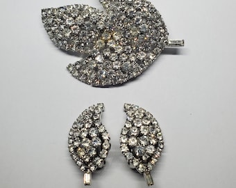 Vintage Rhinestone Pave Silver Tone Leaf Brooch And Clip On Earrings Set