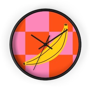 Retro Checkered Banana Clock, Playful Fruit Kitchen Wall Decor