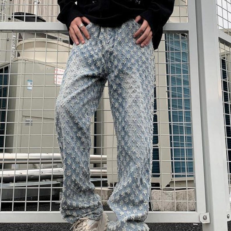 Denim Straight Jeans | Wide Leg Pants | Loose Patterned Design | Y2K Streetwear 

Loose fit straight leg jeans with patterned denim design and wide cut for streetwear outfits.